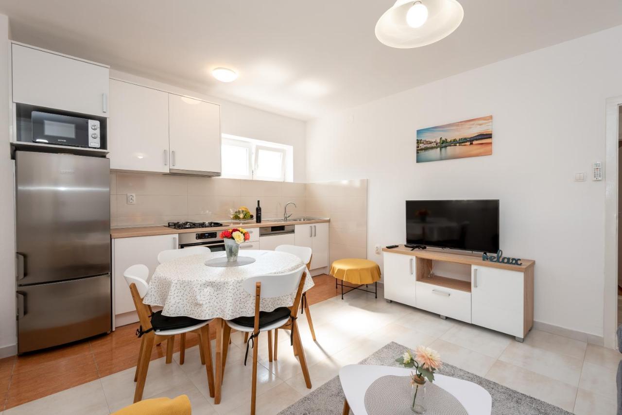 Metković Apartman Galov מראה חיצוני תמונה